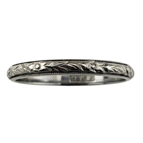 Estate Jewelry - Antique 18 Karat White Gold Floral Design Thin Wedding Band Ring Size 7 #20579